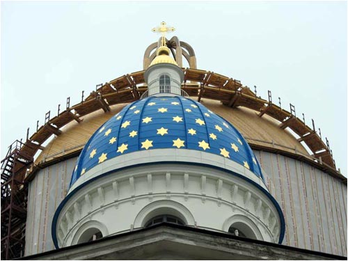 «Свято-троицкий «православный» Собор московской патриархии в Санкт-Петербурге